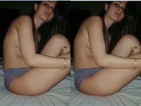 Horny Pakistani babe masturbates and gives oral to her partner