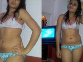 Nidhi, the Indian babe who loves giving blowjobs with audio