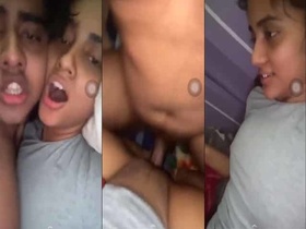 College friends indulge in steamy selfie sex scandal