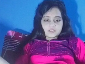 Watch a gorgeous hottie from Chittagong get naked and masturbate in this steamy video