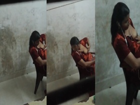 Indian girl flaunts her breasts during phone sex conversation