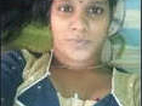 Indian girl flaunts her assets in explicit video