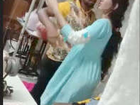 Indian lover gets intimate with VDO