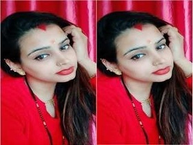 Horny woman flaunts her pussy on video call for lover