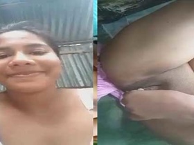 Horny girl Dehati gives her boyfriend a handjob