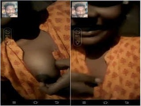 Indian girl flaunts her breasts on VK for her lover