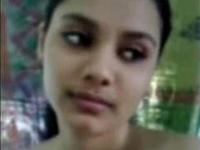 Classic MMS video of a beautiful woman