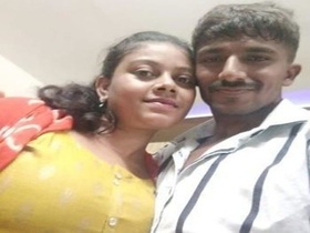 Desi newlywed couple's steamy sex act