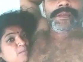 Mallu aunt performs oral sex on uncle in HD video