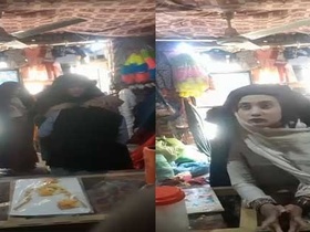 Pakistani girls find pleasure in the shopkeeper's touch