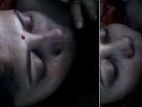 Desi Bhabha's solo oral pleasure