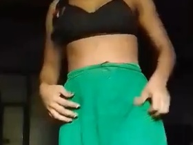 Local girl in Kakdwip takes nude selfies with her vagina on camera