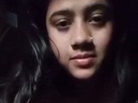 Naughty Indian girl sends nude selfie and video