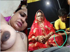Indian aunty bares her boobs and pussy in exclusive video