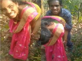 Odia girl enjoys outdoor sex