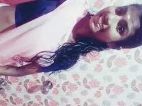 Mallu babe gives a hot handjob in this video