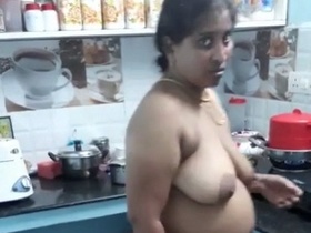 Big boobs Tamil aunts cook and get naughty