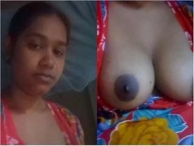 Exclusive video of a desi girl flaunting her breasts and pussy