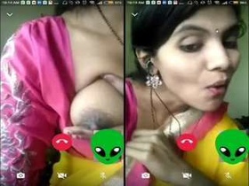 Exclusive Indian girl reveals her body in part one