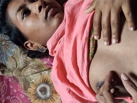Desi sex tape: South Indian couple enjoys a wild fuck session