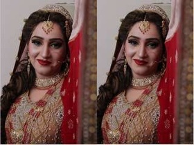 Part 2 of exclusive amateur video of Paki bhabhi's nude display
