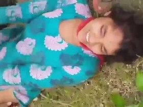Bangladeshi sex video featuring outdoor group sex