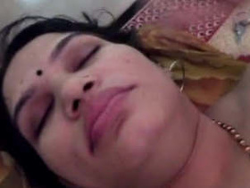 Hot Tamil Boudi's 5 Sexy Clips Part 4