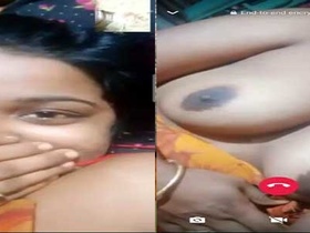 Bangla village bhabhi's hairy pussy and boobs on video call