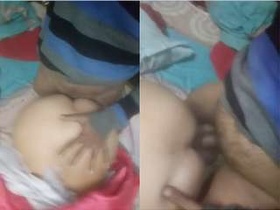 Exclusive video of Desi wife giving a blowjob and getting fucked
