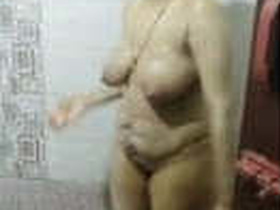 Get ready for the hottest mallu wife update with full set of vids