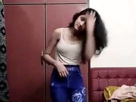 Teenage Indian girl bares it all for me