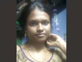 South Indian girl transforms into different outfits in invisible clips