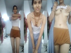 Desi beauty bares it all in sensual nude selfies