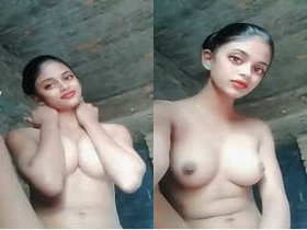 Indian girl films herself in the nude for a video