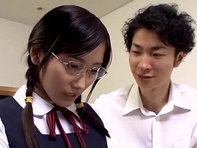 Chieh Eero's innocent charm and gentle nature in this Japanese schoolgirl video