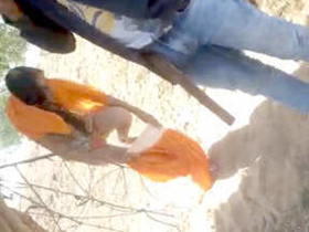 Outdoor sex with a Desi lover who loves to fuck
