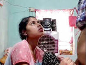 Indian bhabhi gives a mind-blowing blowjob and gets fucked in this hot clip