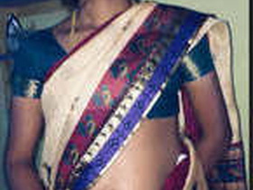Tamil actress flaunts her milky breasts and pussy