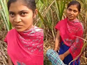 Caught in the act: A steamy outdoor encounter