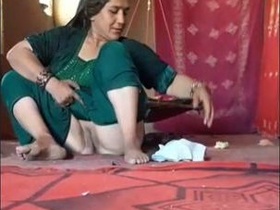 Pakistani aunty gets fucked hard by her nephew