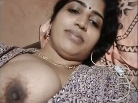 Indian wife exposing her breasts and genitalia in short clips