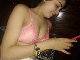 Married wife with a beautiful face gives a blowjob while chatting