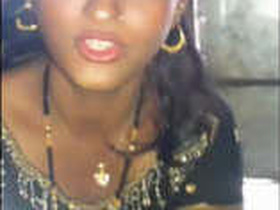 Bhabi gets fucked hard with a truncheon in MMS video