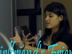 Paying my friend for entertainment: A steamy porn video