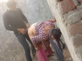 Indian randi gets outdoor sex in public