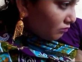 Big boobs Indian aunty bares it all for her lover