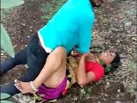 Desi Randi's outdoor mall fucking caught on camera