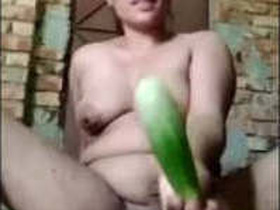 Horny bhabhi satisfies herself with brinjal in new video