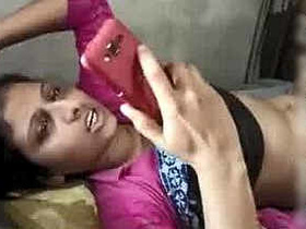 Indian college girl gives her boyfriend a blowjob over the phone