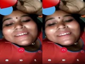 Exclusive video of a Desi bhabhi exposing her intimate parts